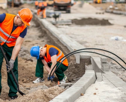 Chantier de travaux public à proximité de réseaux.